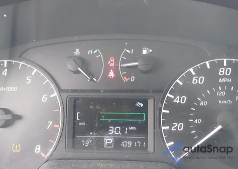 2014 Nissan Sentra S z USA, uszkodzony, nr VIN 3N1AB7AP4EY254068